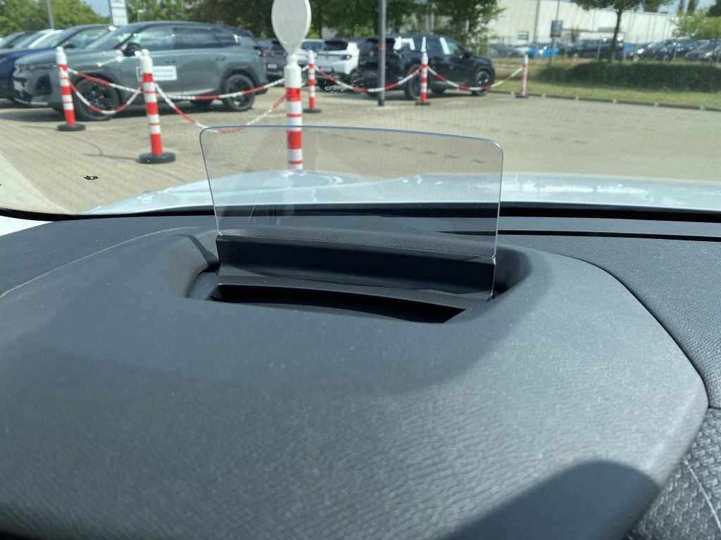 Fahrzeugabbildung Citroën C4 PT 130 S&S *Automatik* MAX *beh. Lenkr*AZV*