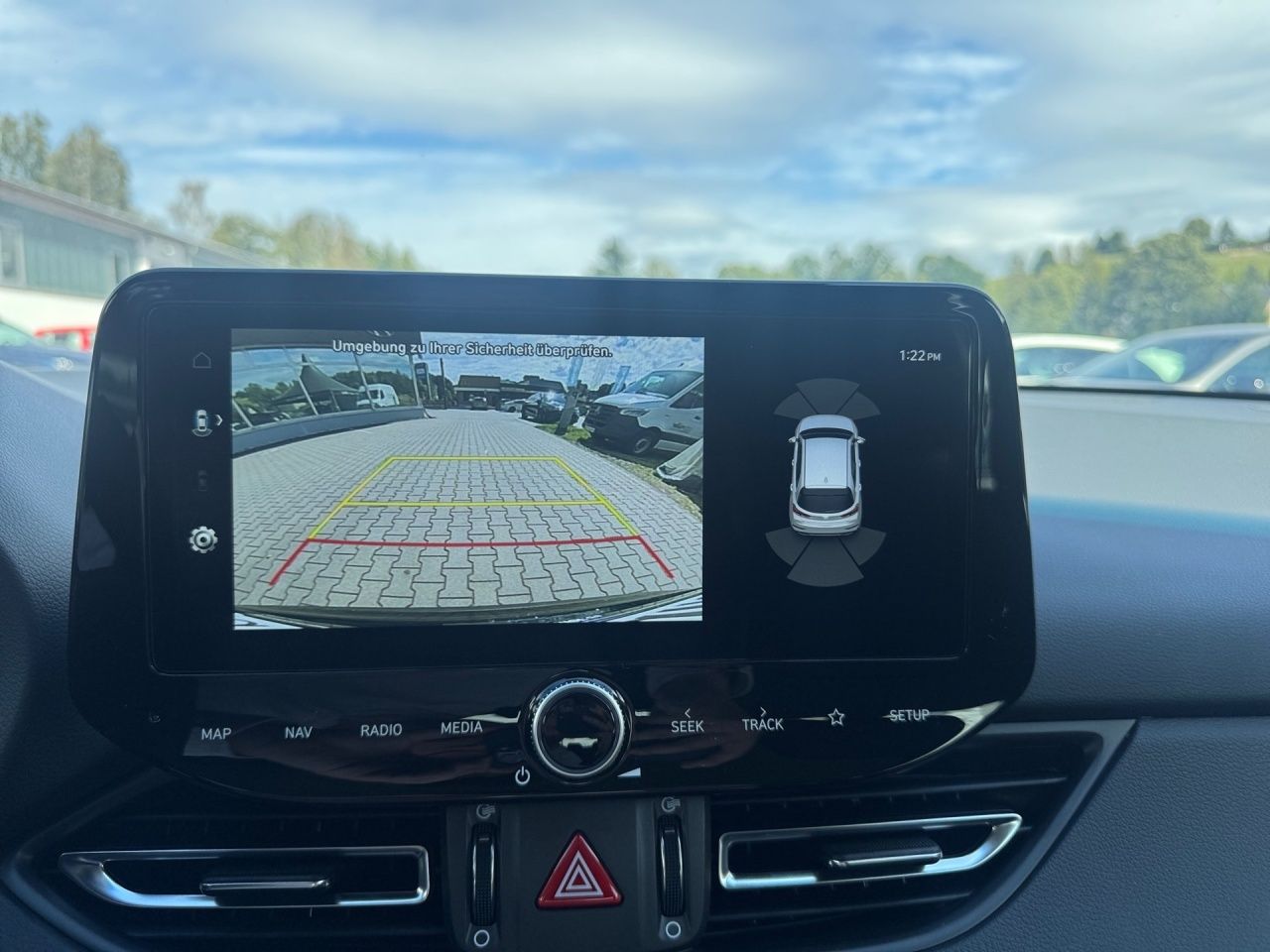 Fahrzeugabbildung Hyundai i30 ADVANTAGE LED*SHZ*LHZ*KAMERA*NAVI*USB*2Z-KL*