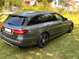 Mercedes-Benz AMG E53 T, Vollausst., Burmester, Top-Zustand - Mercedes-Benz E 53 AMG mit Panoramadach
