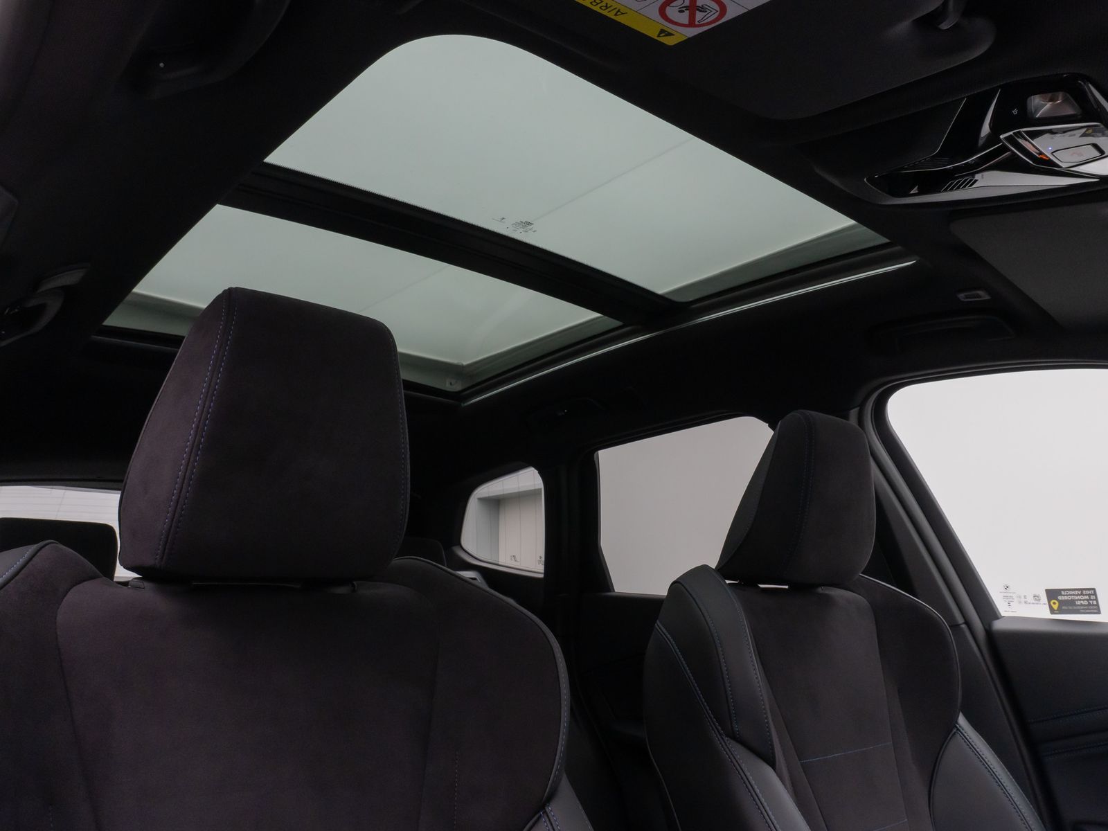 Fahrzeugabbildung BMW X1 xD25e M Sport Panorama Kamera H/K DAB Komfort