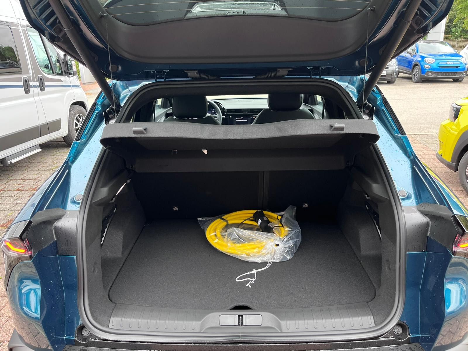 Fahrzeugabbildung Alfa Romeo Junior Elettrica  Speciale