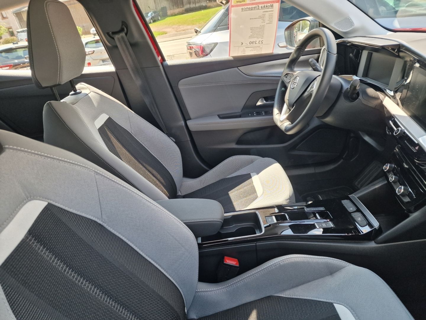 Fahrzeugabbildung Opel Mokka e Elegance Digitales Cockpit LED Apple Car