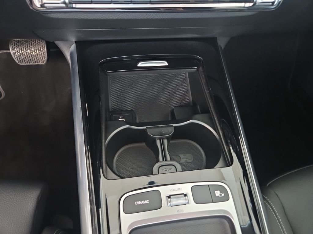 Fahrzeugabbildung Mercedes-Benz B 180 Progressive Navi LED SHZ Tempomat KAM DAB