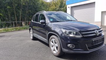 Volkswagen Tiguan - 4