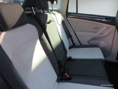 VW Tiguan 2.0 TDI Elegance 4M Matrix Navi Ahk Pano VW Tiguan 2.0 TDI Elegance 4M Matrix Navi Ahk Pano