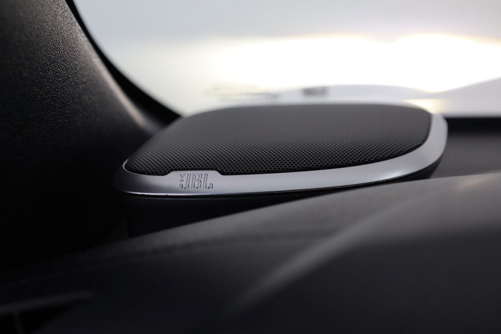 Fahrzeugabbildung Toyota Hilux 2.8 D-4D 4x4 Invincible,HardTop,Garantie