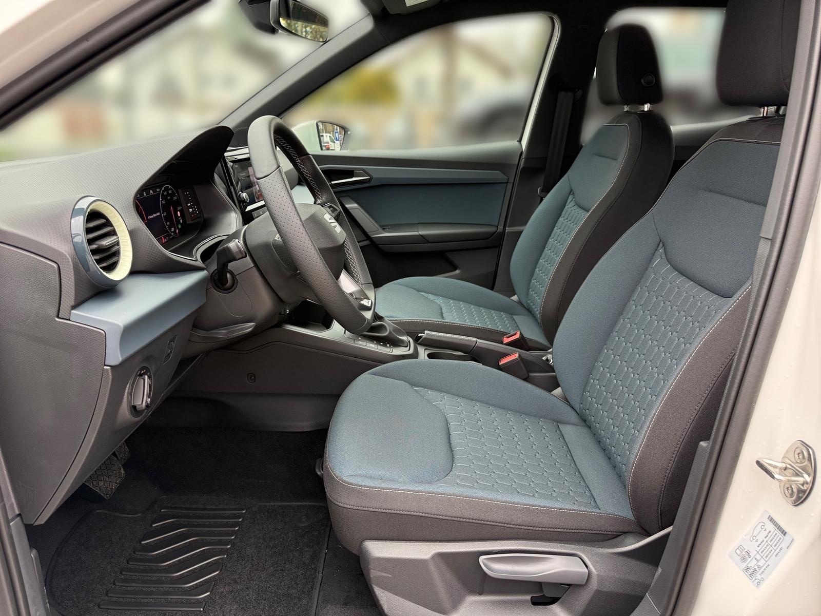 SEAT Arona 1.0 TSI DSG Style ACC SHZ Kamera FACELIFT, миниатюра 4