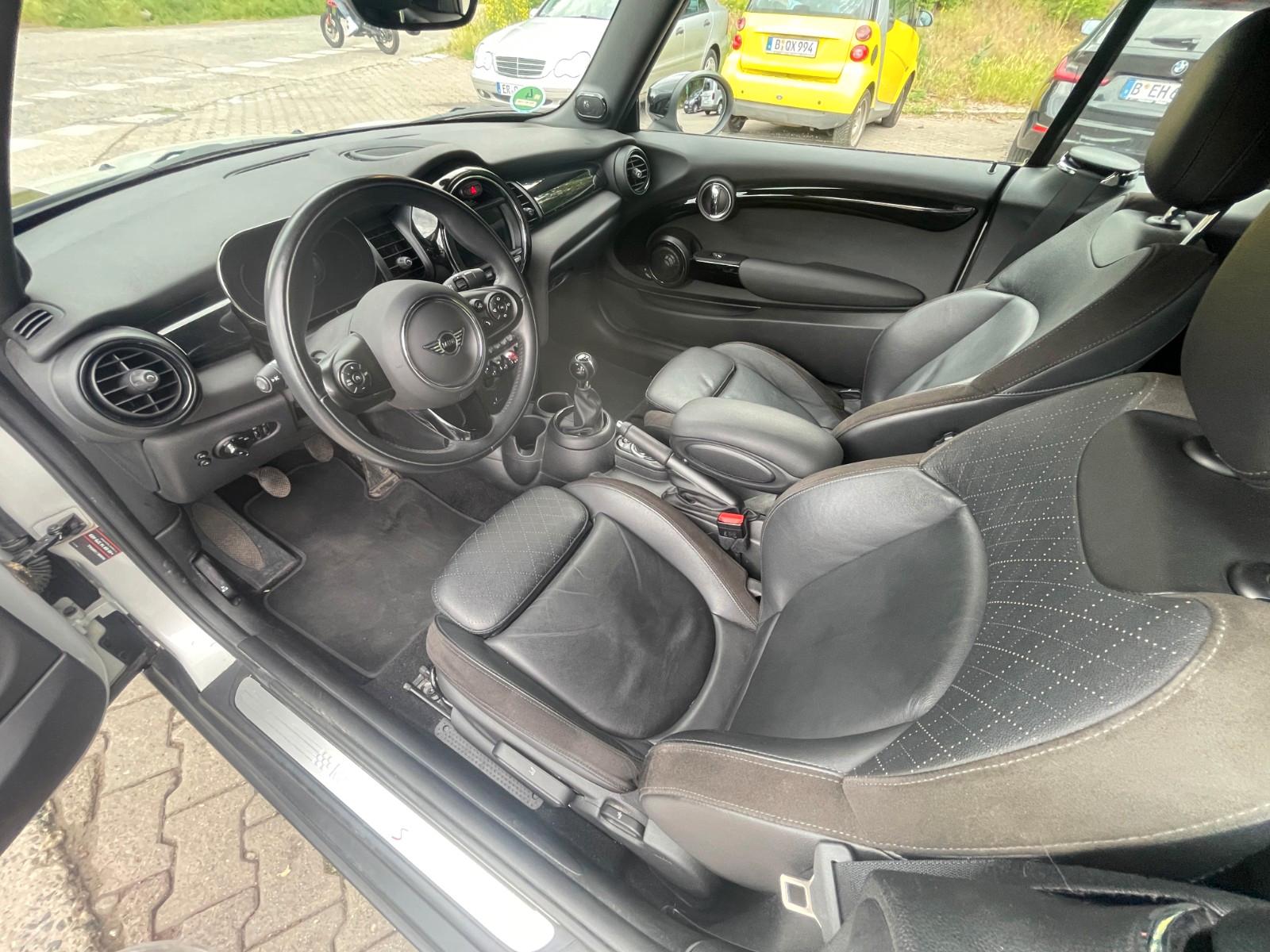 MINI Cooper S Cabrio 