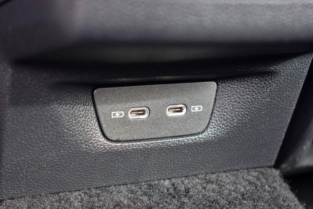 Volkswagen Golf VIII 1.5 TSI 6-Gang *Life*LED*AHK*RüKam*ACC, миниатюра 13