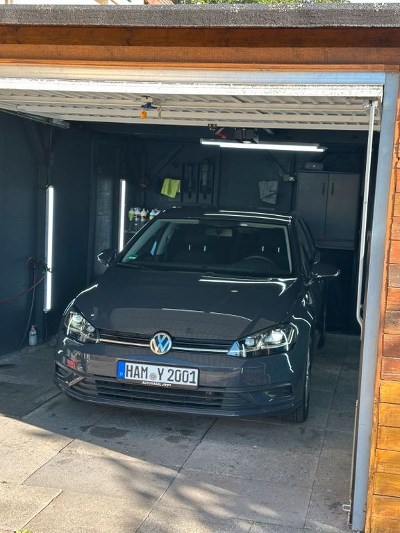 Image of Volkswagen Golf
