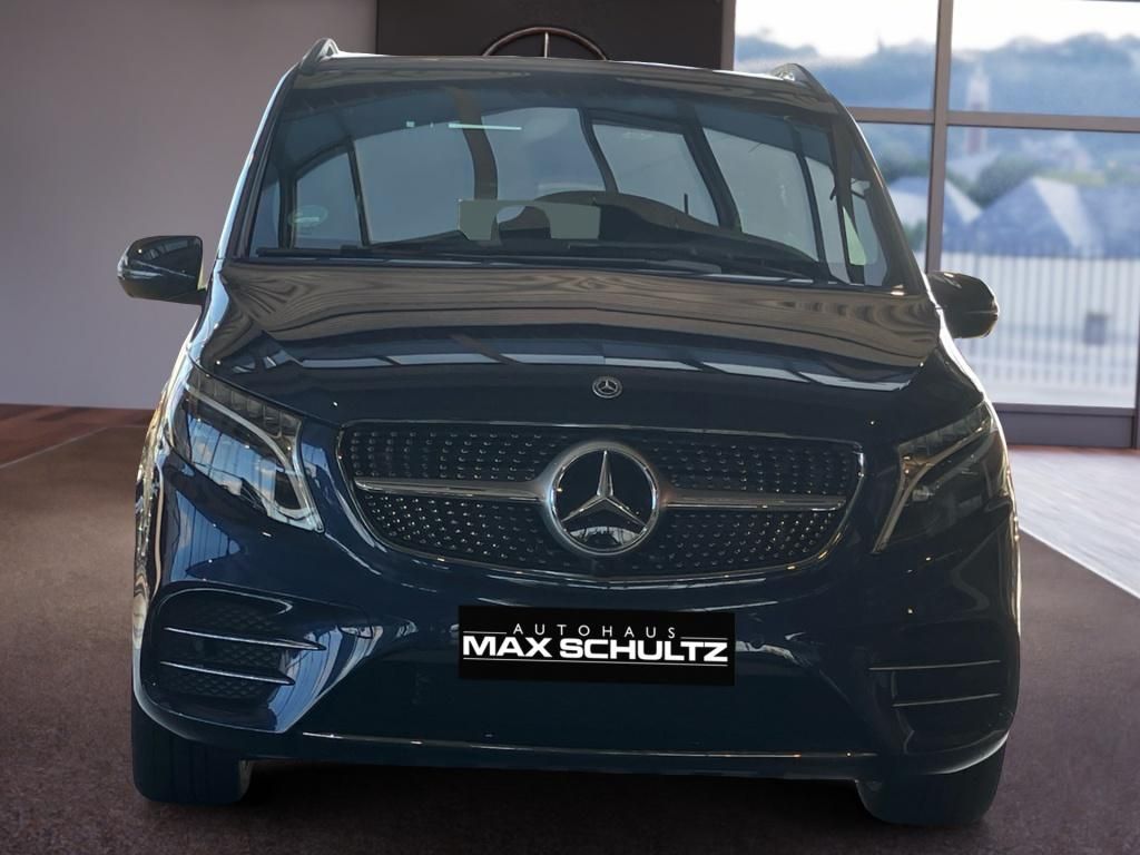 Fahrzeugabbildung Mercedes-Benz V 300 d Edit. Avantgarde 4M lang Pano*AMG*AHK