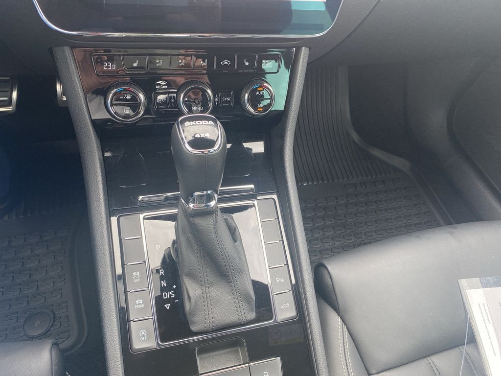 Skoda Superb - Bild 21