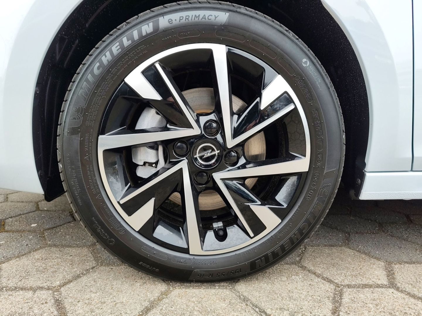 Opel Corsa - Bild 16