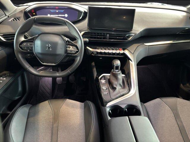 Peugeot 3008 Allure Pack 130 +ACC+SHZ+Kamera+Key-GO+