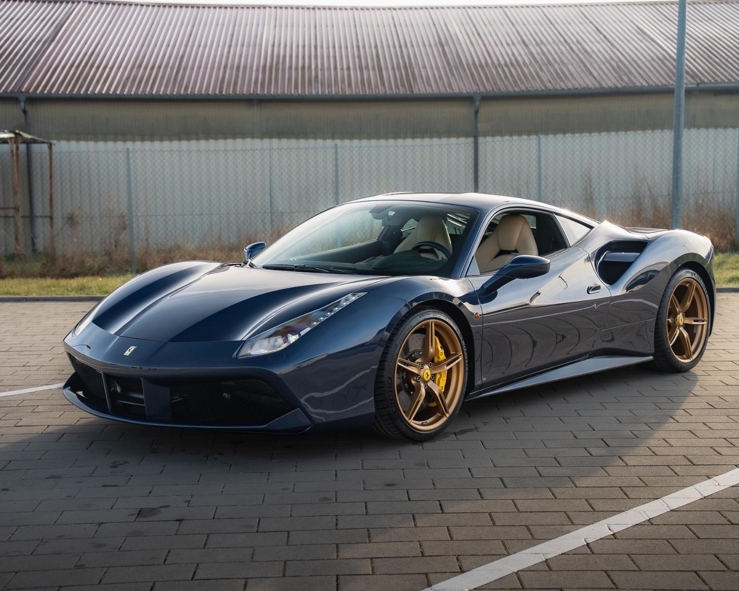 Ferrari 488 GTB Historical Colours BLU SWATERS