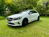 Mercedes-Benz A 160 SCORE! - Mercedes-Benz A-Klasse SCORE! mit Benzin-Antrieb