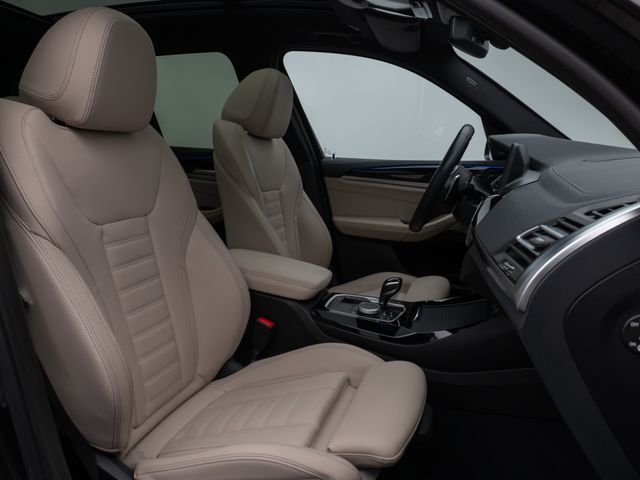 Foto Nummer 37: BMW X3 M40