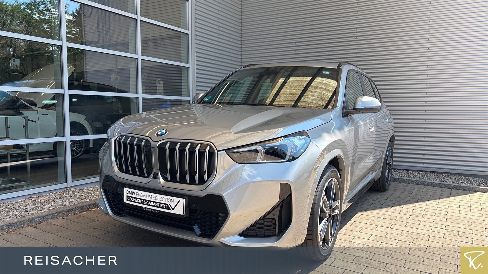 BMW X1 xDrive23d A M-Sport LCProf HUD AHK,360° LED foto 1