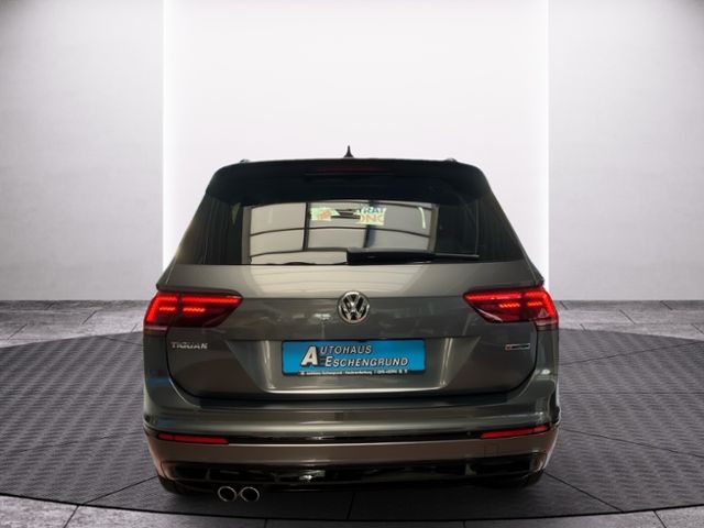 Fahrzeugabbildung Volkswagen Tiguan 2.0 TSI 140kW 4Motion Highline LED AHK NA