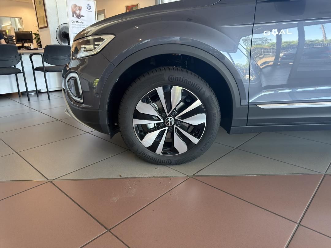 Fahrzeugabbildung Volkswagen T-Roc Cabriolet Goal.DSG.RFK.GJR.ClimatronicDisc