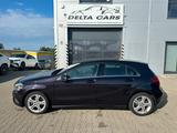 Mercedes-Benz A 180 BlueEfficiency/Navigation/Kamera/Sportsitz - : Navigationssystem, Navigation