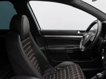 Fahrzeugabbildung Volkswagen Golf V GTI Edition 30 Navi Soundsystem Standhzg