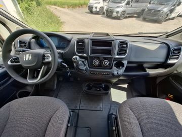 HYMER  ERIBA  HYMERCAR Redwood 601 Trail AHK Lithium LED Schwenkbad