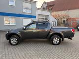 Mitsubishi L200 Doppelkabine 4WD - Mitsubishi L200: Geländewagen