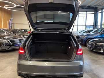 Audi A3 S line *Sportpaket*Klima*Xenon*PDC*Navi*SHZ*