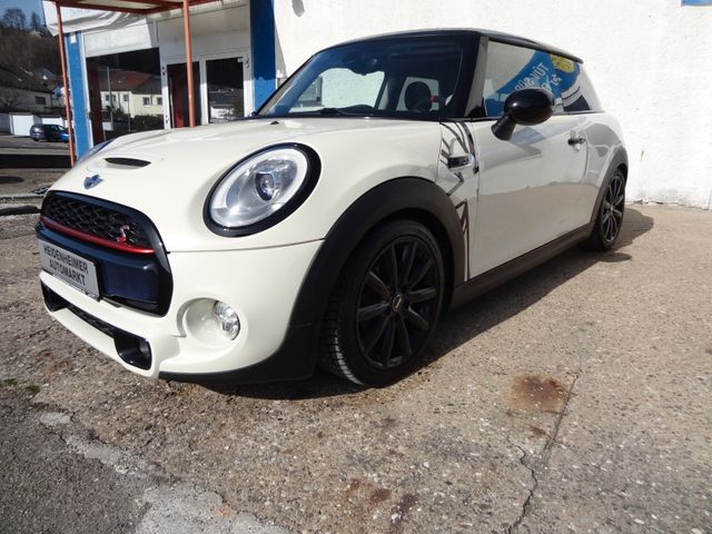 Fahrzeugabbildung MINI Cooper S/Pano/Leder/Navi/SitzH/H&K/JWC/