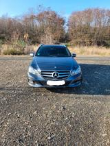 Mercedes-Benz E 220 CDI T AVANTGARDE AVANTGARDE