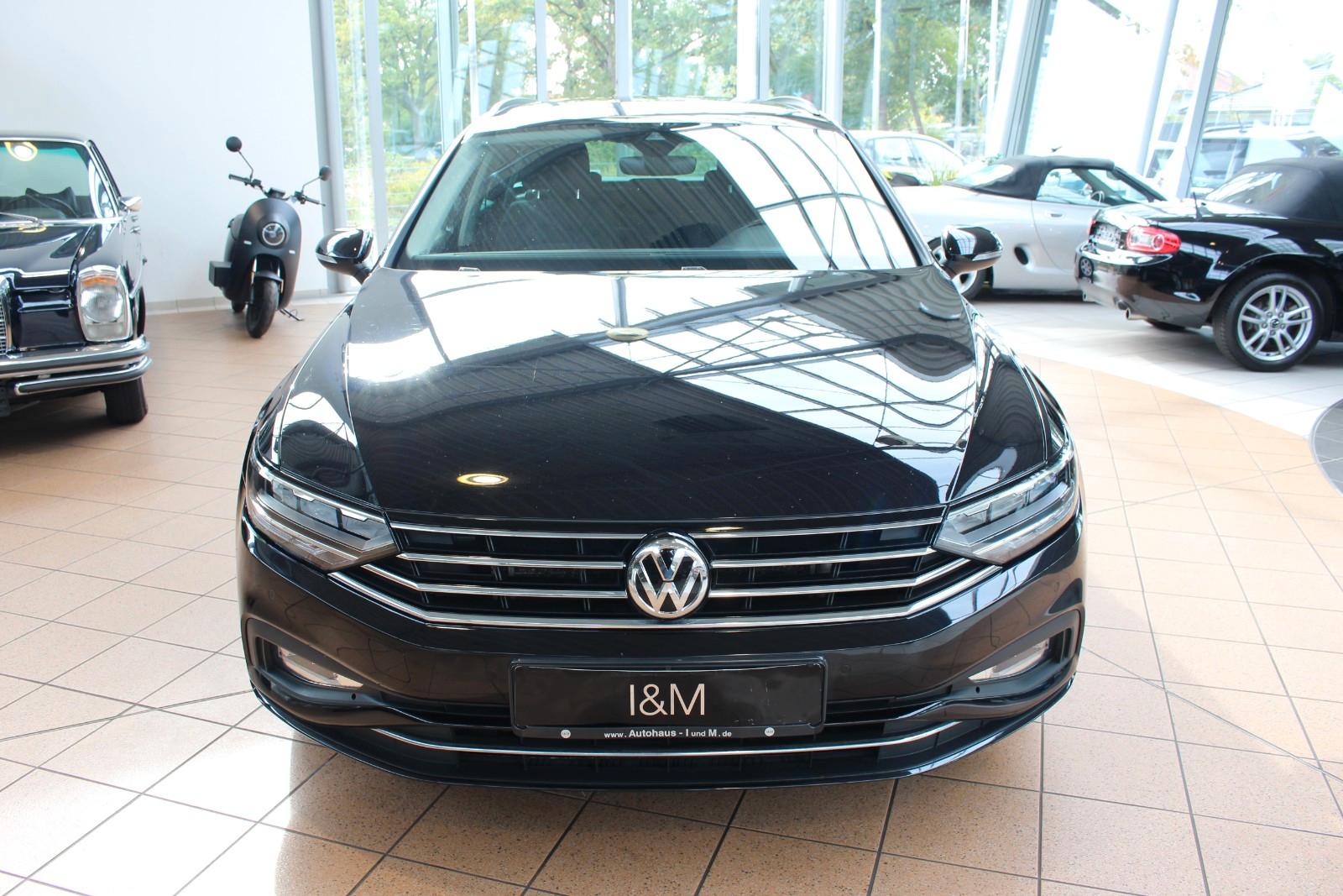 Volkswagen Passat Variant Business+Autom+AHK+ACC+Kamera+Nav