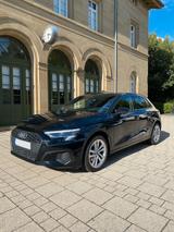 Audi A3 30/TFSI/Standhzg/S-tr/Sprtbk/S-line/Garantie