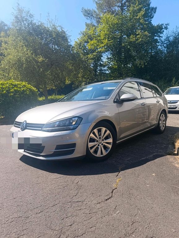 Image of Volkswagen Golf