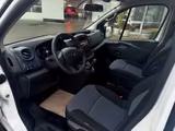 Opel Vivaro B Kasten Kombi Combi L1H1 2,7t mit AHK - Opel Vivaro 9-Sitzer
