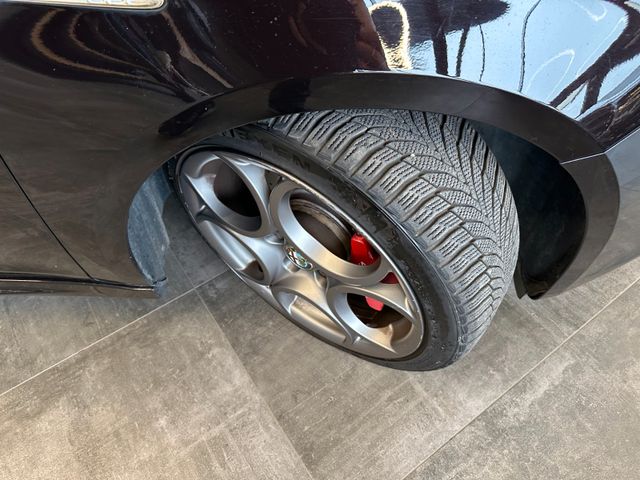 MYAUTOCENTER – Gebraucht- und Jahreswagen mit Werkstattservice in Pfaffenhofen Alfa Romeo Giulietta Quadrifoglio Verde *Klima*Radio*PDC*BT