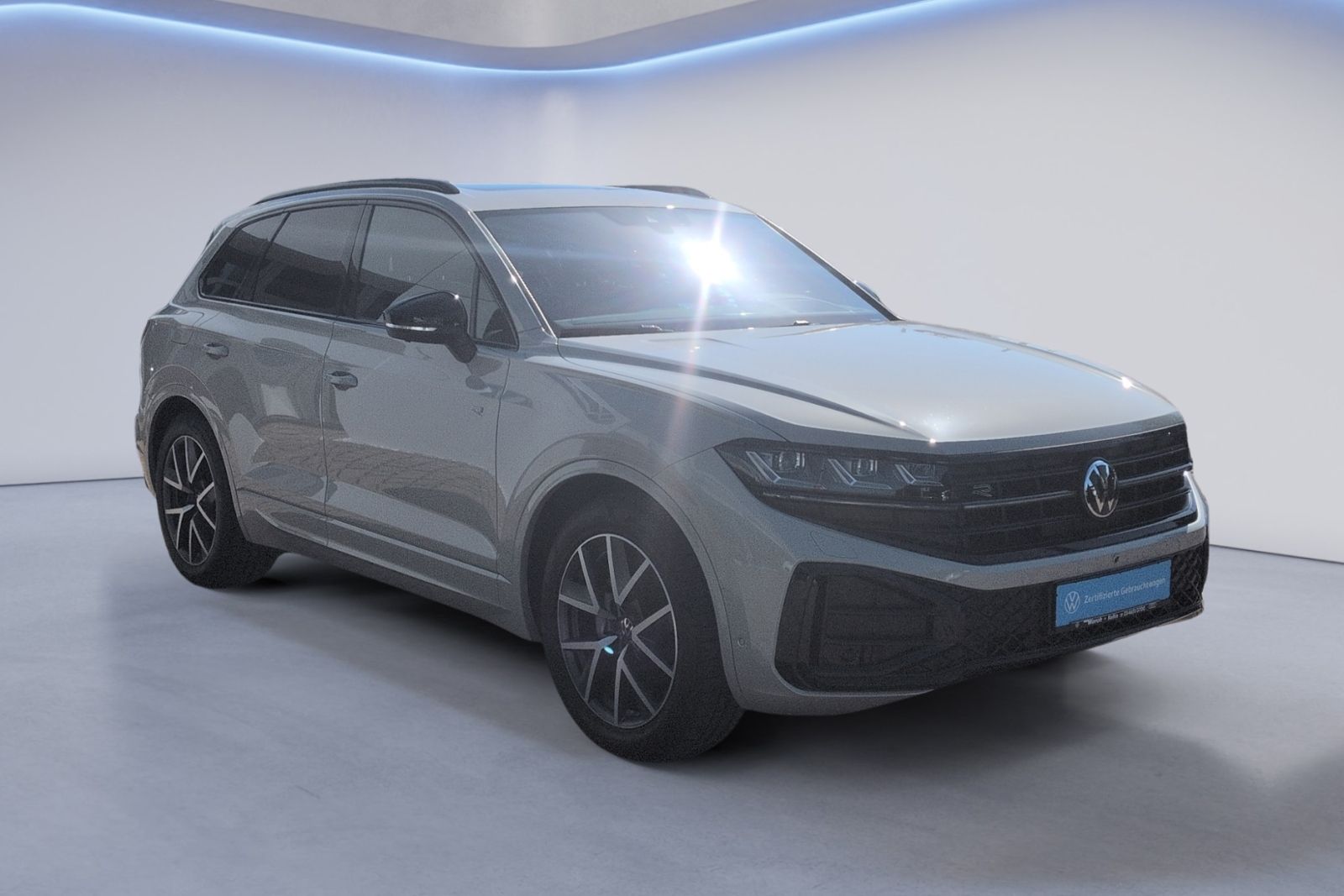 Touareg 3.0 TDI 4M R-Line LUFT+STHZ+PANO+AHK+