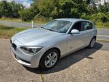 BMW 114 d Navi Tüv2ü27 Klimatr RKam KeylessGo Top - BMW 114 aus 2014