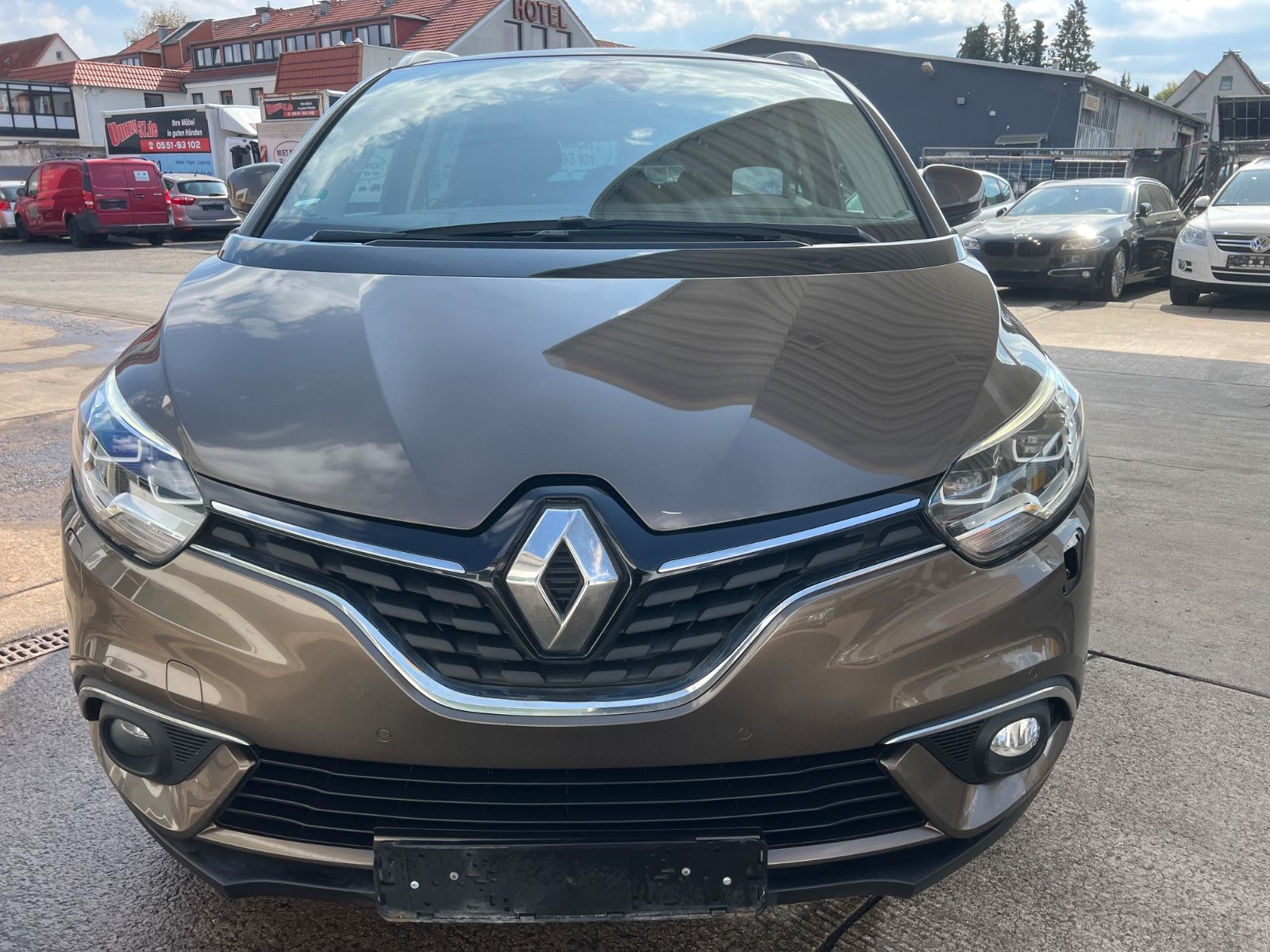 RENAULT Scenic