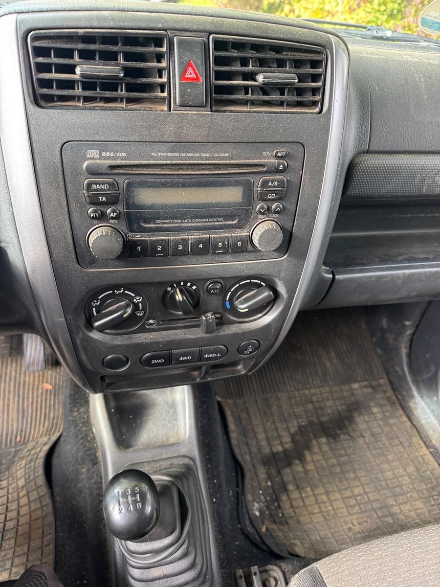 Suzuki Jimny 2006 — photo 8