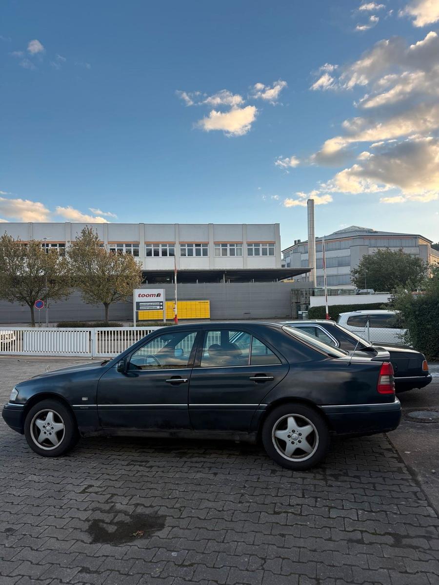 Mercedes-Benz C 250