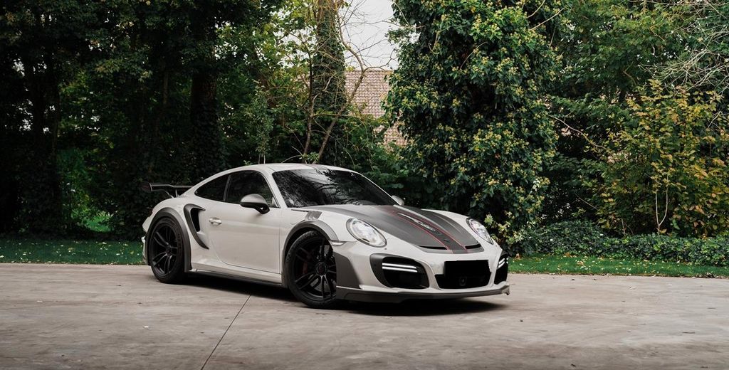 Porsche 991
