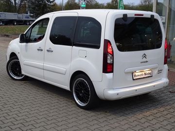 Citroën Berlingo 1.2 PureTech110 KLIMA-AHK-KAMERA-SHZG-P