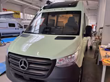 Bürstner Habiton HM 6.0 360° Markise Clesana  - Wohnwagen mit Mittelsitzgruppe