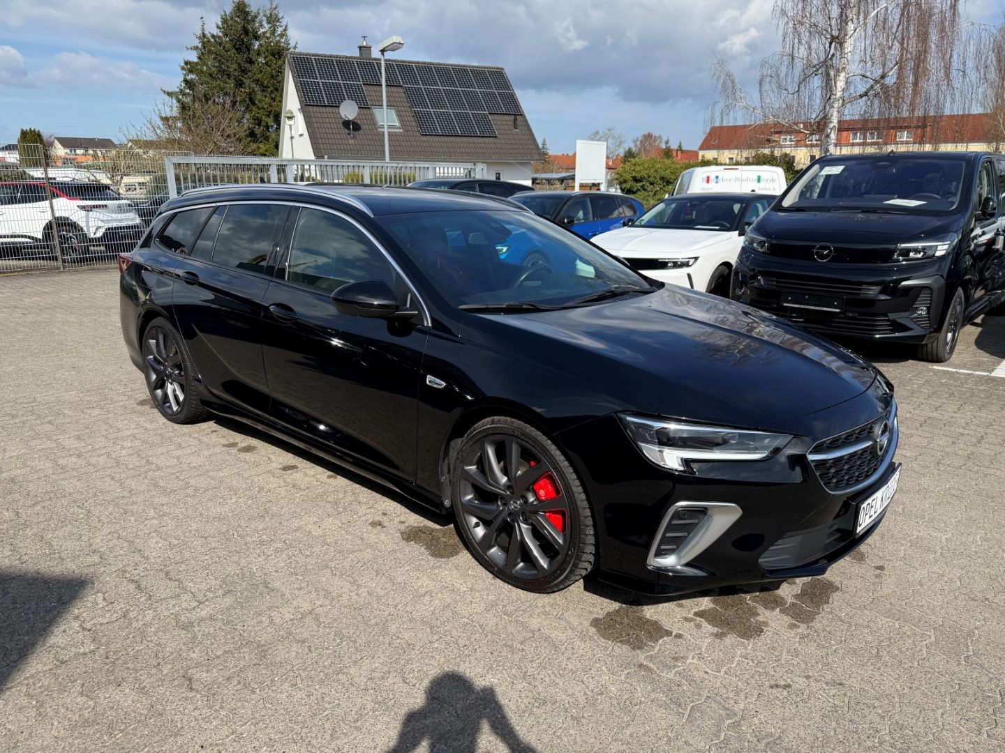 Fahrzeugabbildung Opel Insignia B Sports Tourer GSi 4x4 Alcantara