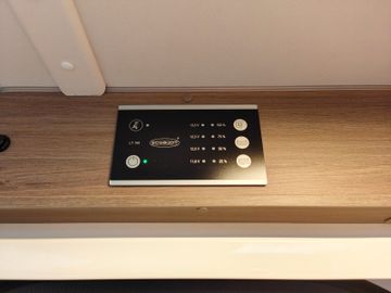 Fahrzeugabbildung Carado V-337 pro  Modell 2024