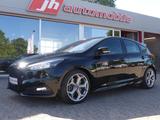 Ford Focus Lim. ST Navi*SHZ*Sportpaket - Ford: Sport