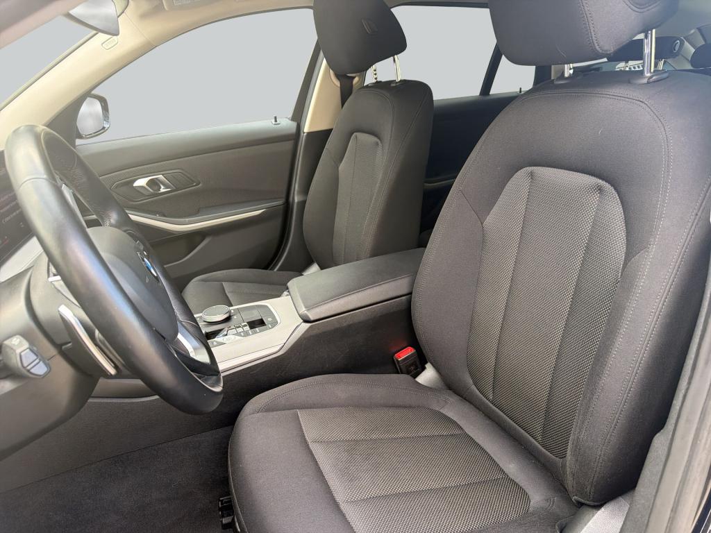 BMW 318 i Touring Aut. LED Navi Parkassistent Sitzhei, миниатюра 10