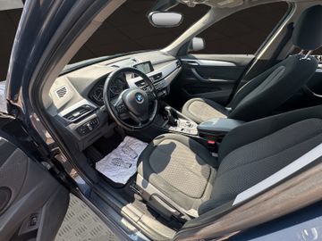 BMW X1 - 11