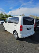 Peugeot e-Traveller - Peugeot e-Traveller Gebrauchtwagen